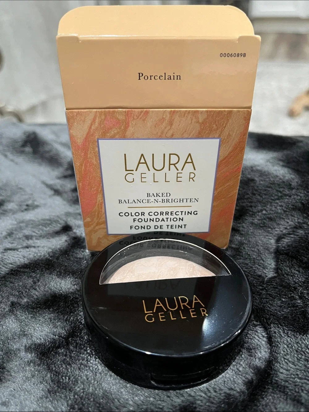 Laura Geller Porcelain Baked Balance-N-Brighten Color Correcting Foundation